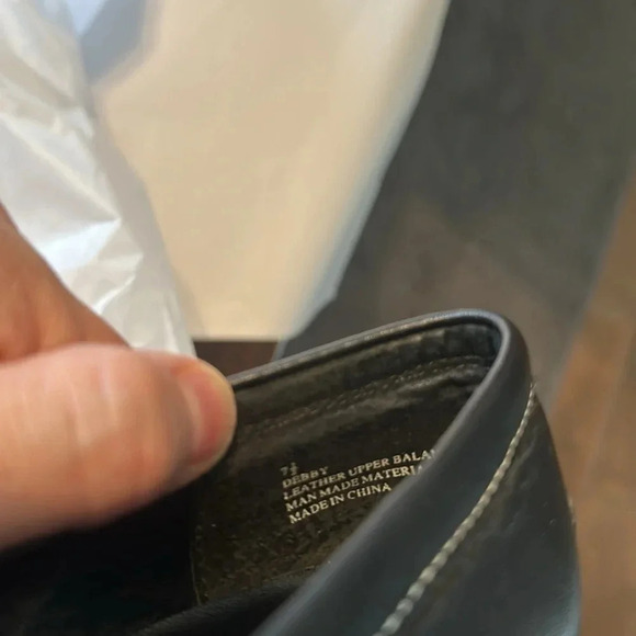 Hillard and Hanson block heel leather shoes Size 7.5 - Picture 6 of 6